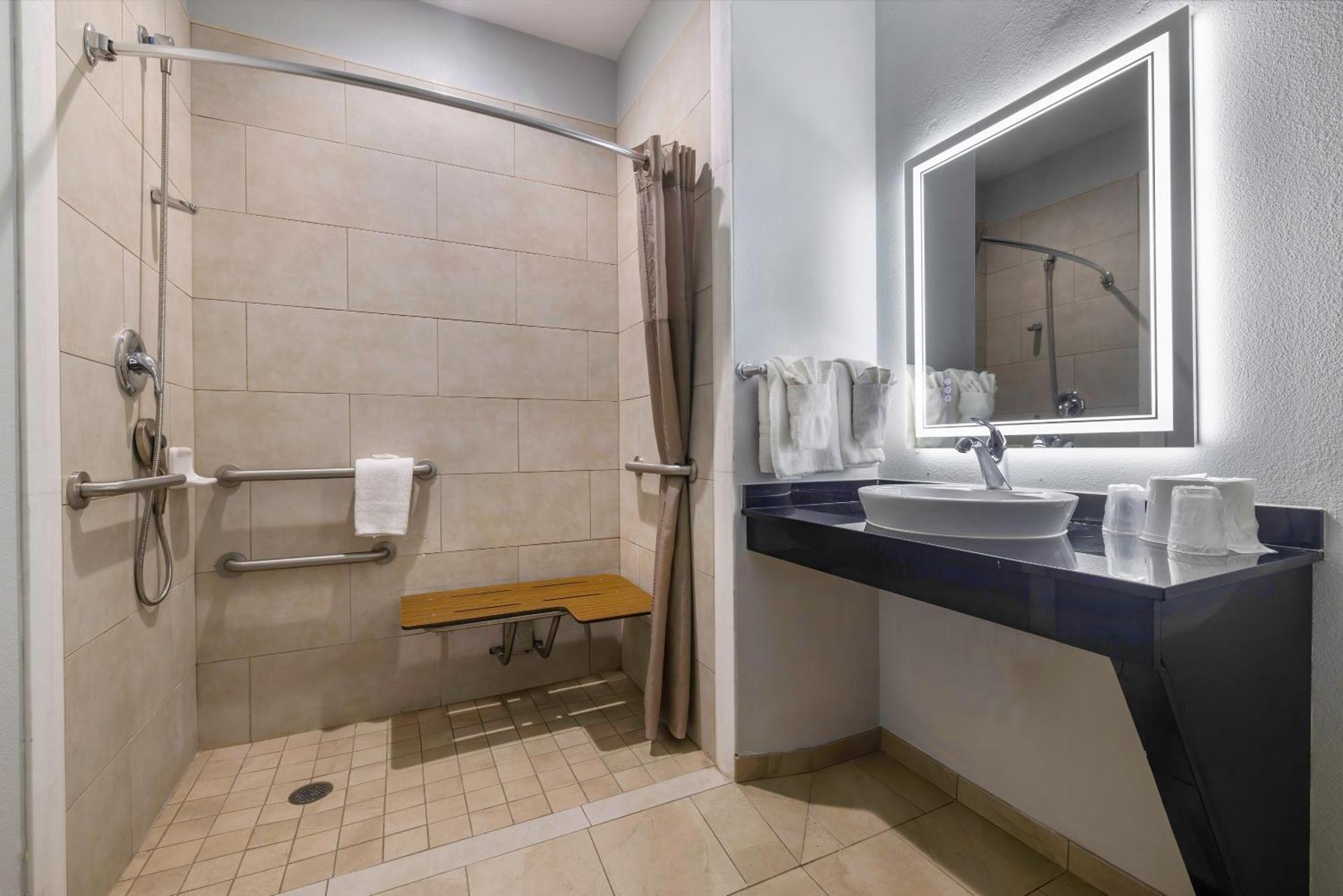 Studio 6 Suites Texas City, Tx I 45 South Тексас Сити Екстериор снимка